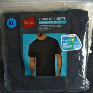 New in Package 4 Hanes Tagless T-Shirts